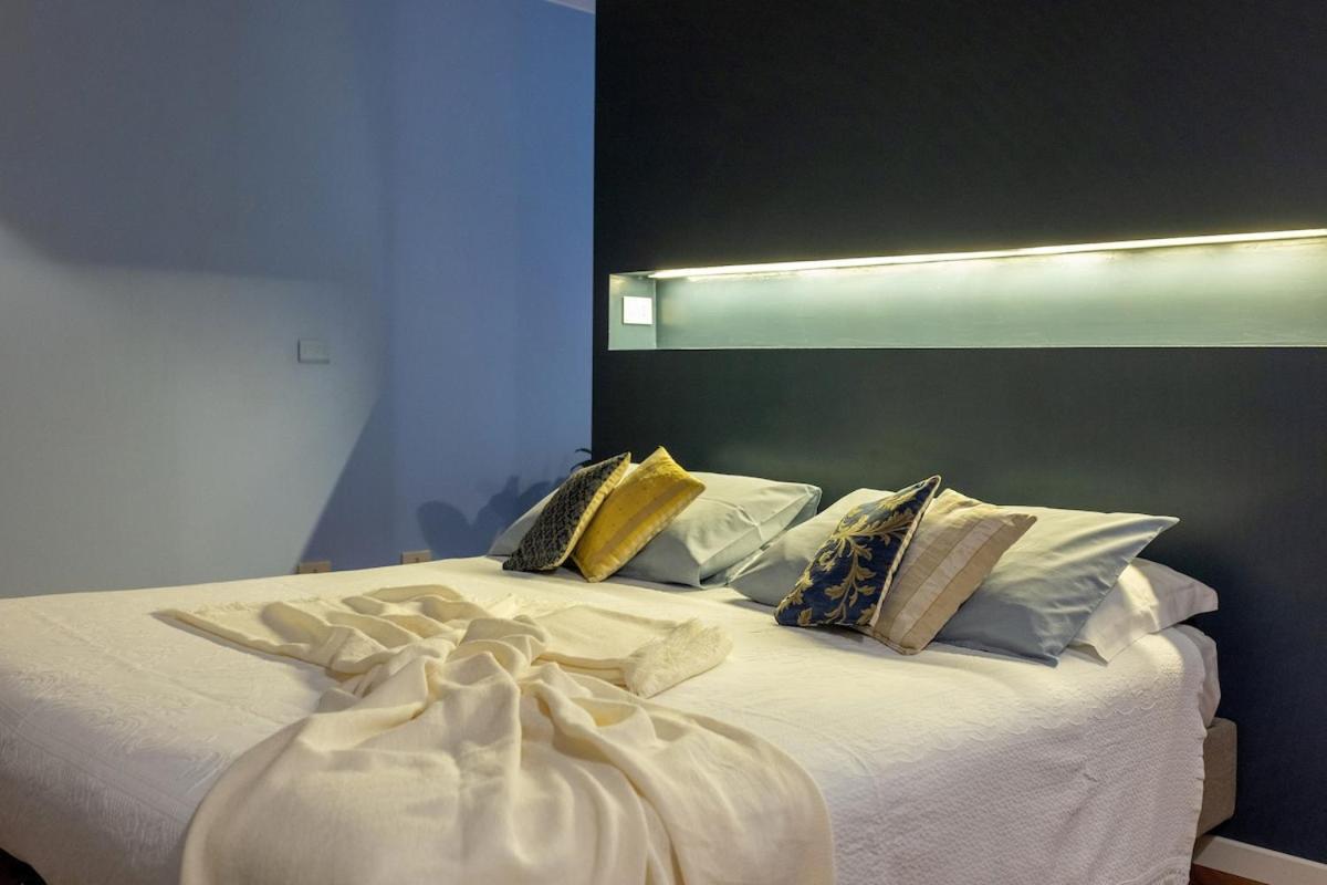Sant'Anna Studio Apartment 帕爾馬 外观 照片
